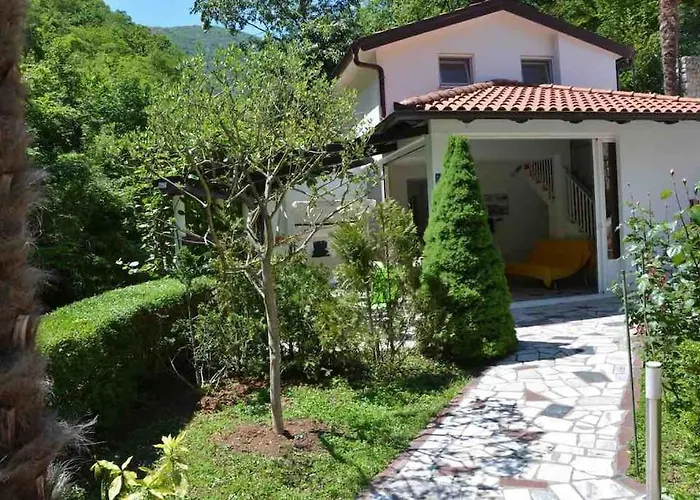 Haus Karin Casa de Férias *