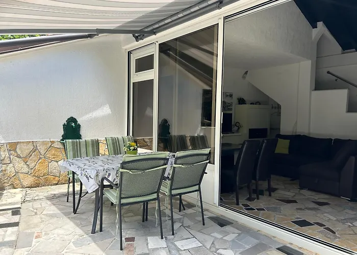 Casa de Férias Haus Karin Lovran